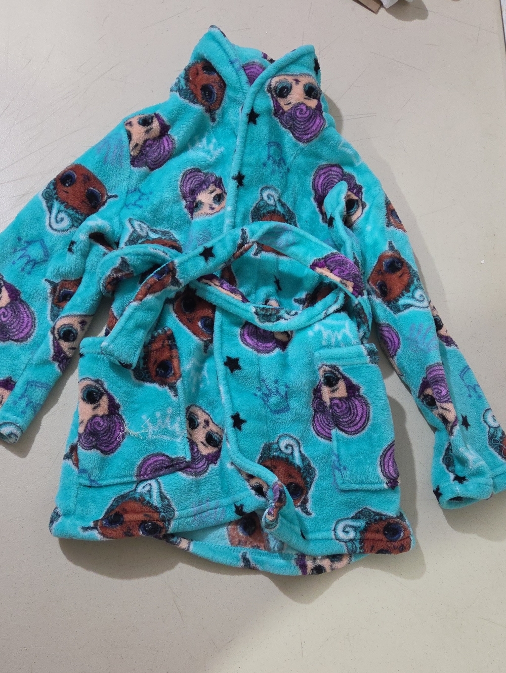 L.O.L. Surprise! Aqua Plush Hooded Kids Robe with Character Print